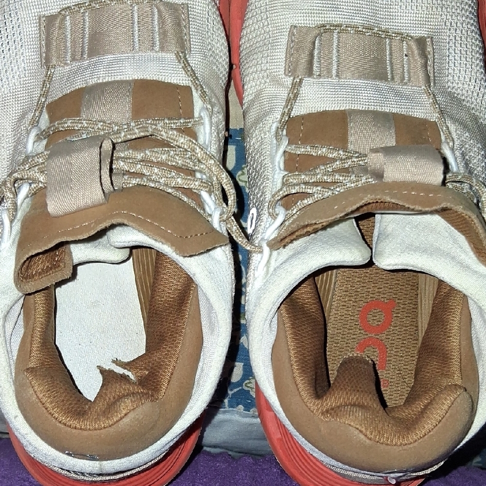 Oncloud Womens Novas - Picture 2 of 11